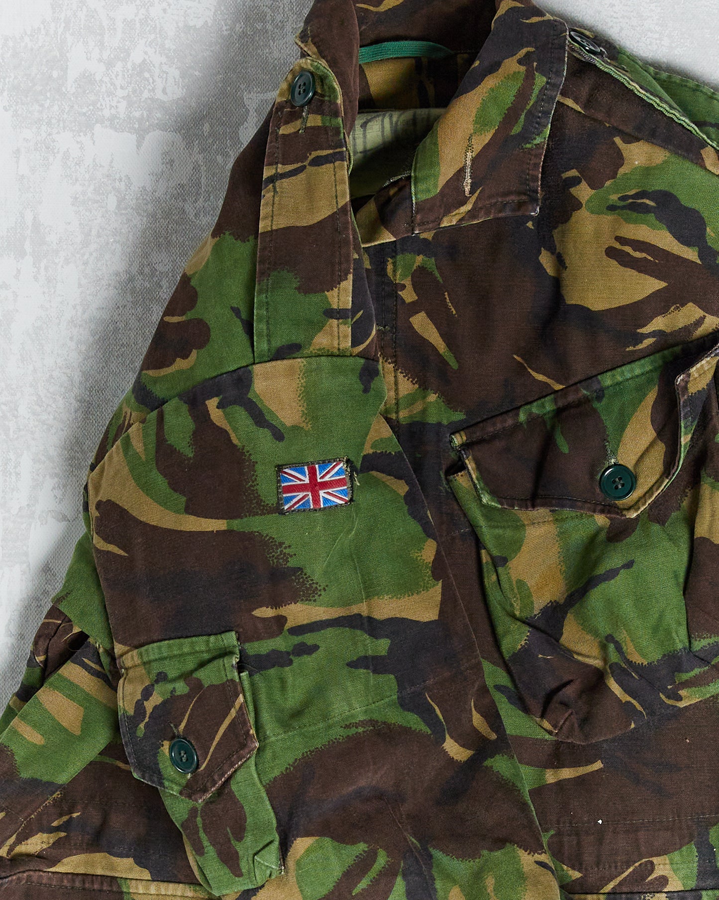 Vintage British Camo Military Jacket (Small)